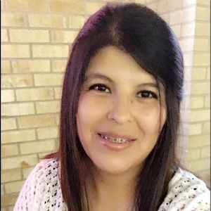 Meet your Posher, Catia